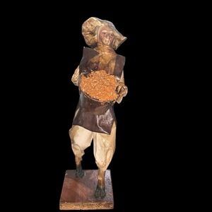 VINTAGE MEXICAN FOLK ART PAPER MACHE VILLAGER MAN HOLDING RICE BASKET FIGURINE